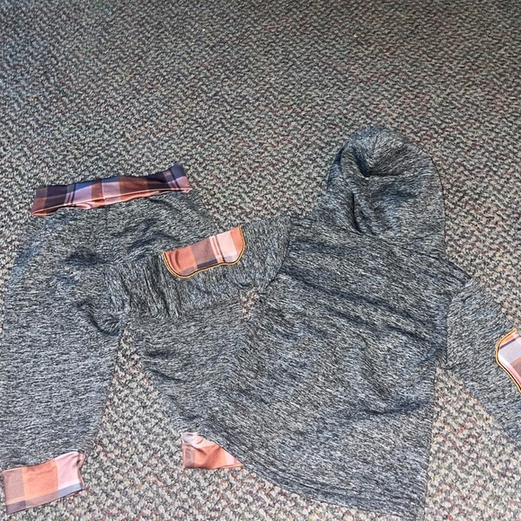 2 piece set - Picture 2 of 2